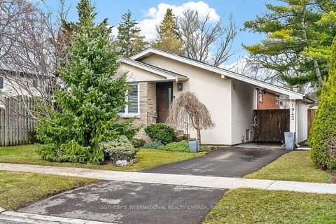 1943 Deanhome Road Mississauga ON L5J 2K5