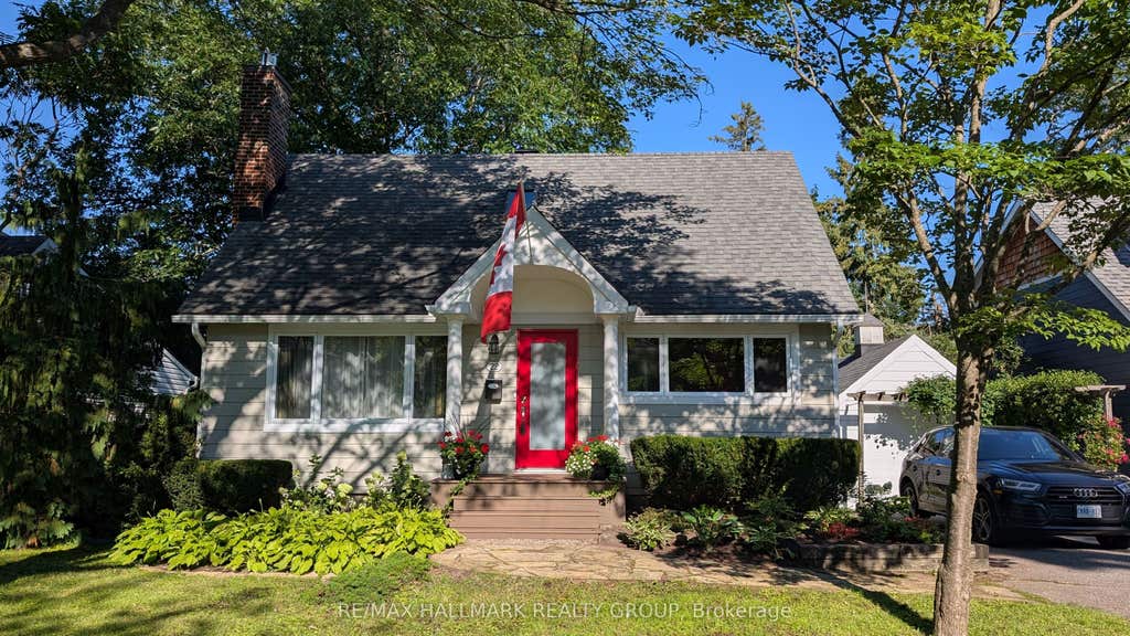 Photo of 22 Dunvegan Road, Manor Park - Cardinal Glen and Area, ON K1K 3E9 (MLS # X13641344)