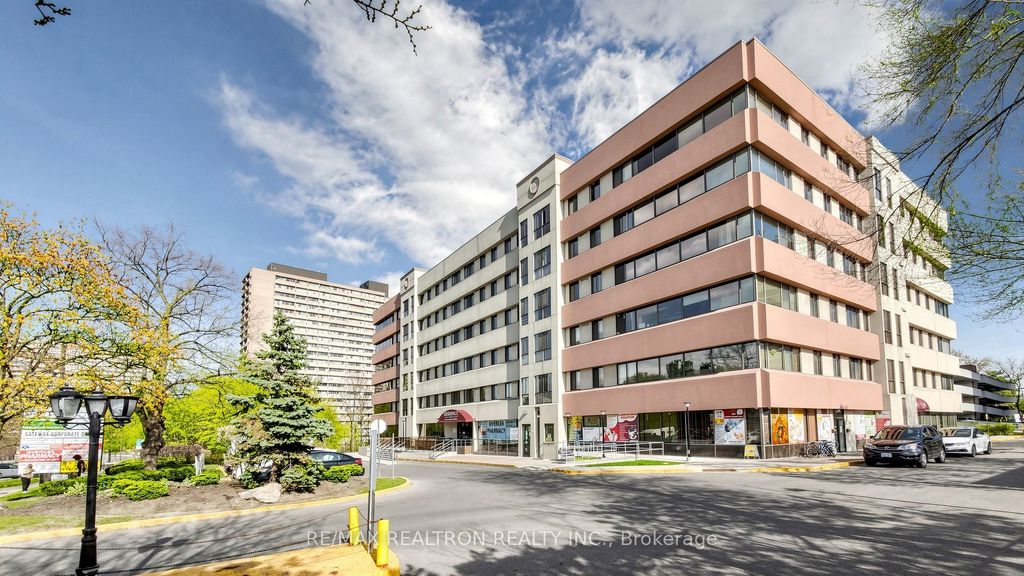 Photo of 10 Gateway Boulevard #616, Toronto, ON M3C 3A1 (MLS # C13090784)