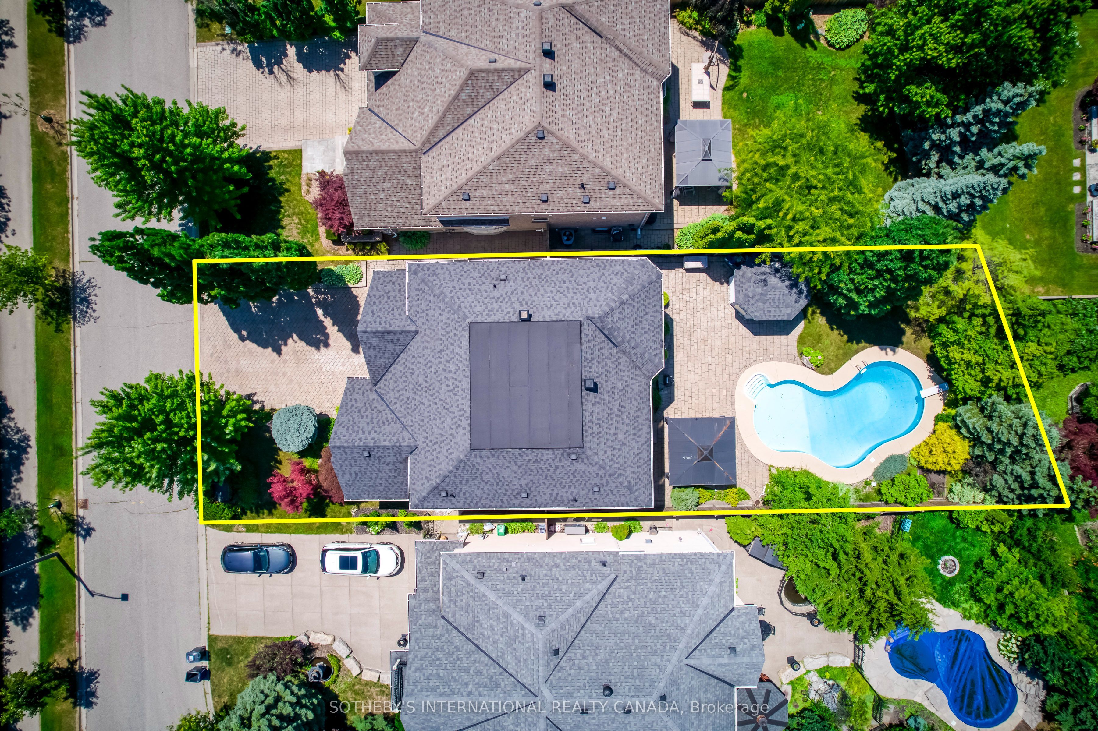 549 Renshaw Court