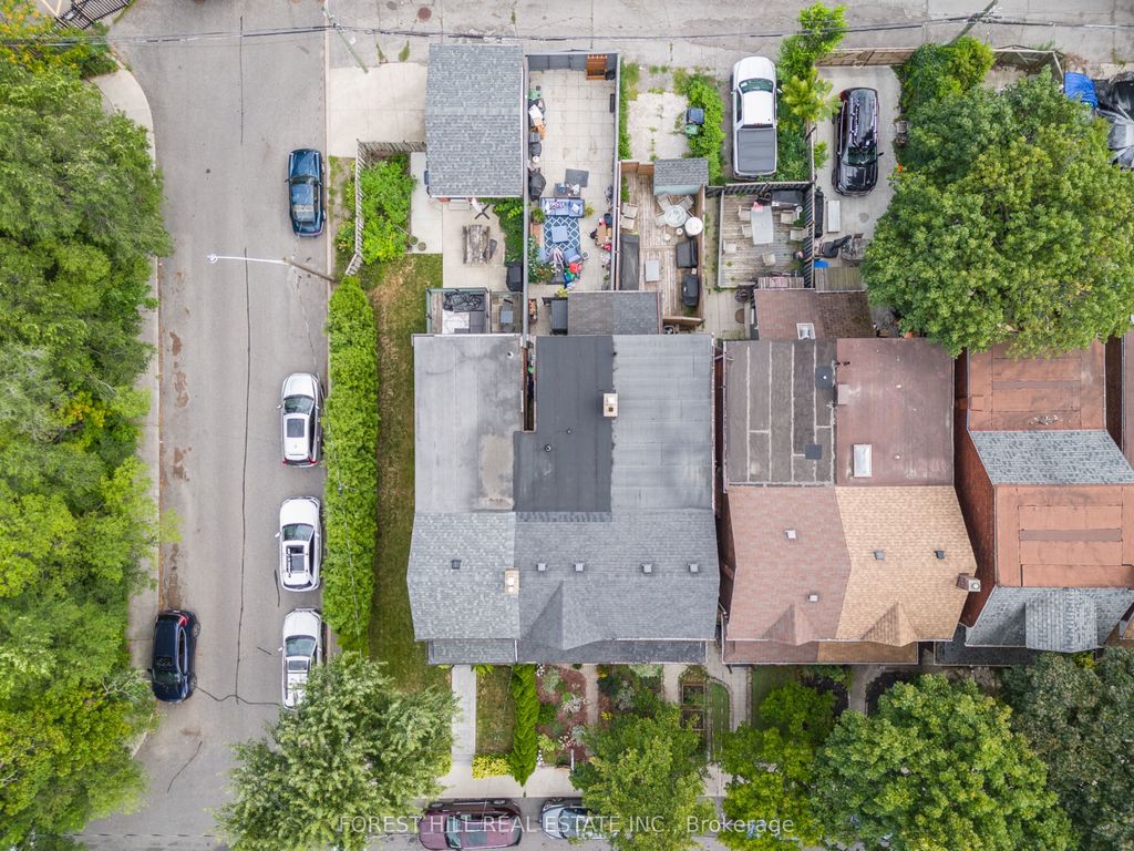 Photo of 169 Rushton Road, Toronto, ON M6G 3H9 (MLS # C12337196)