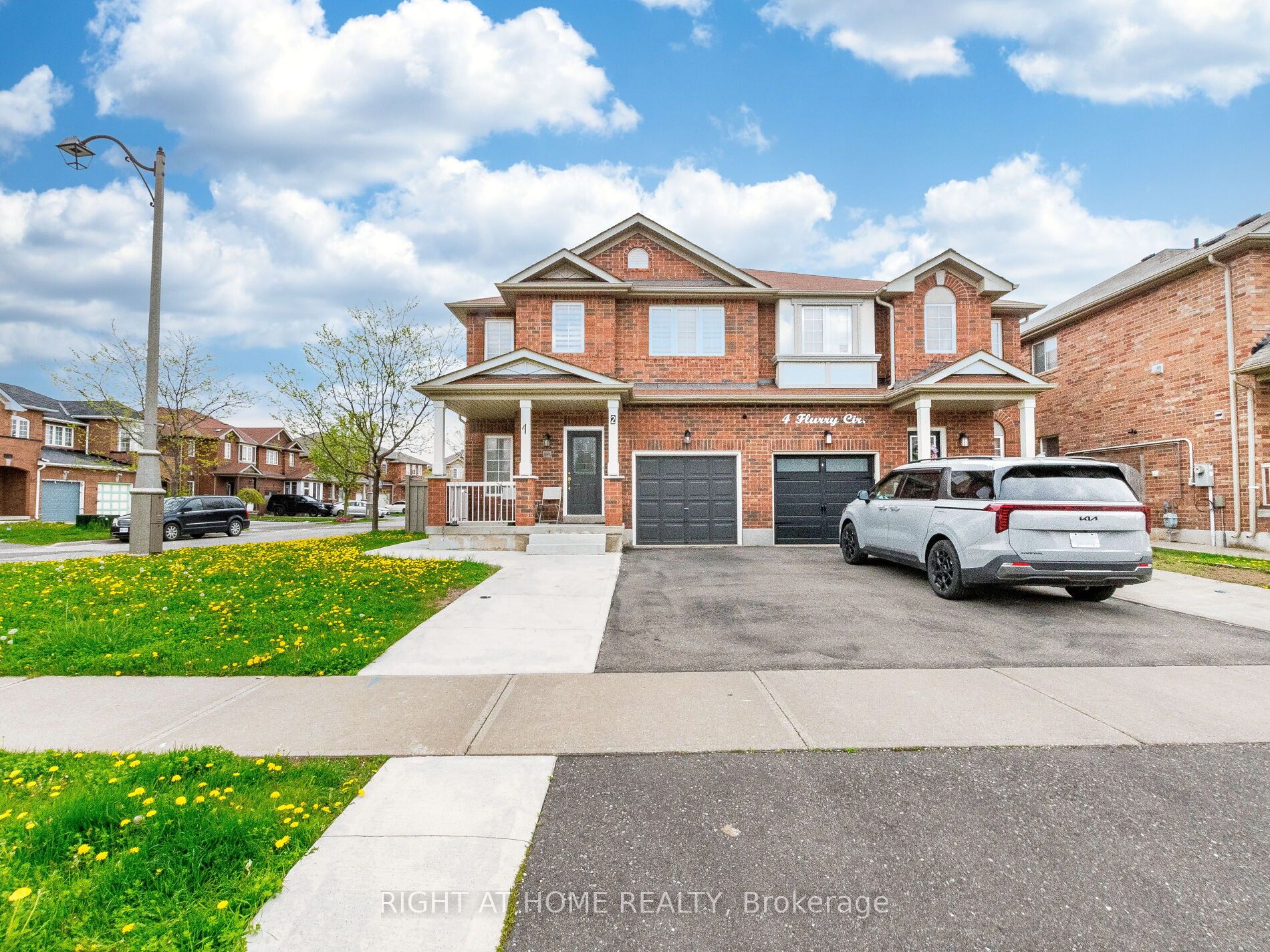 2 Flurry Circle
