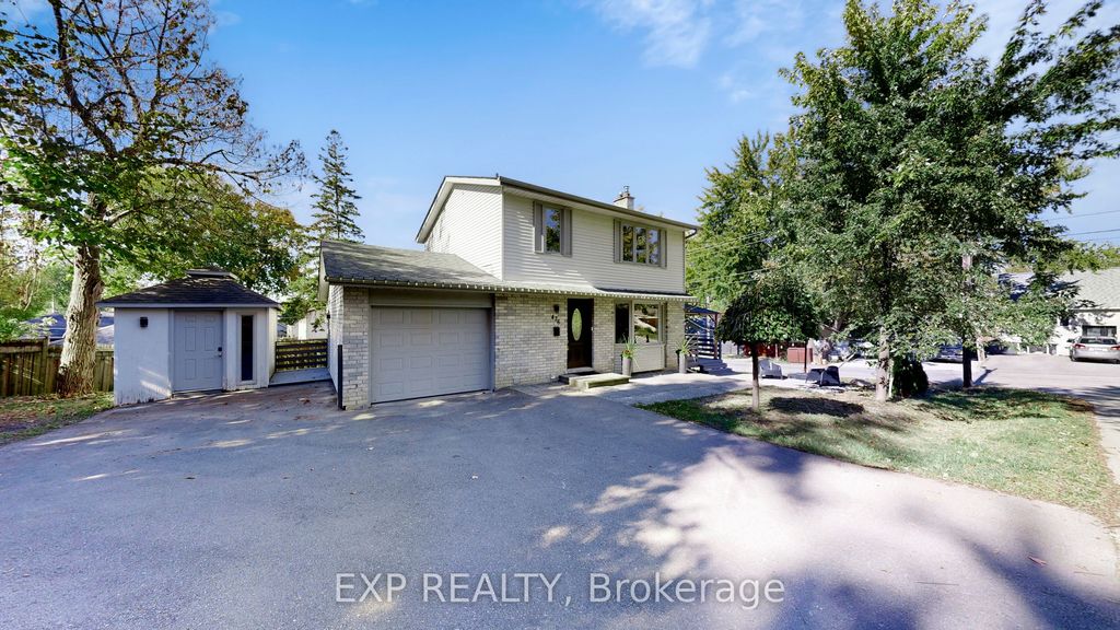 Photo of 476 Aleah Crescent, Georgina, ON L4P 1W9 (MLS # N12500306)