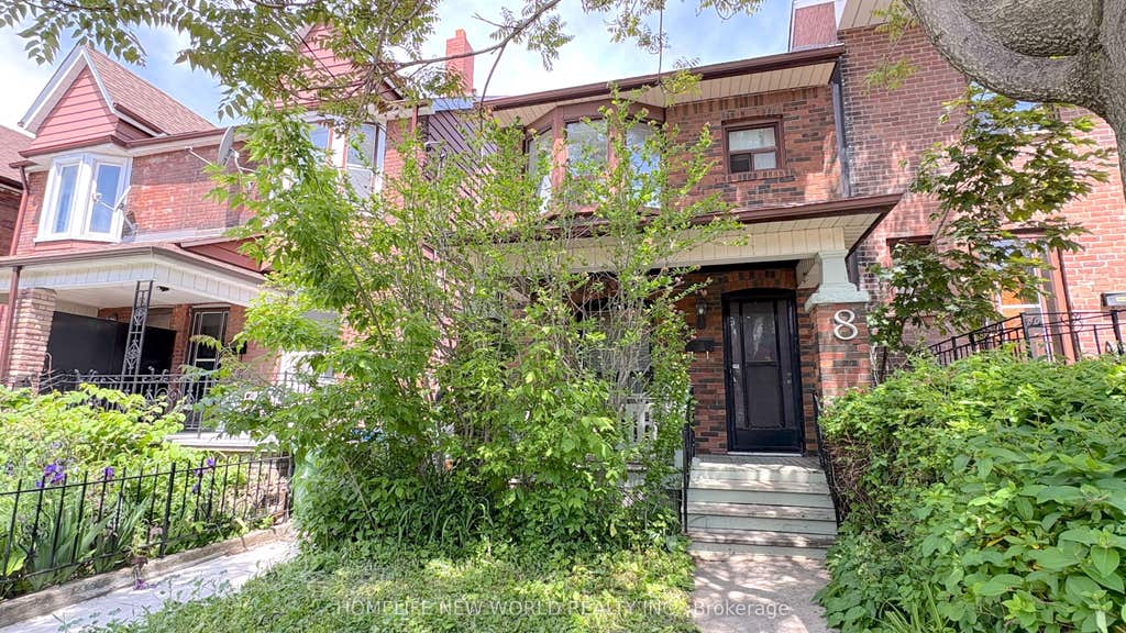 Photo of 8 Burnfield Avenue, Toronto, ON M6G 1Y5 (MLS # W13410462)