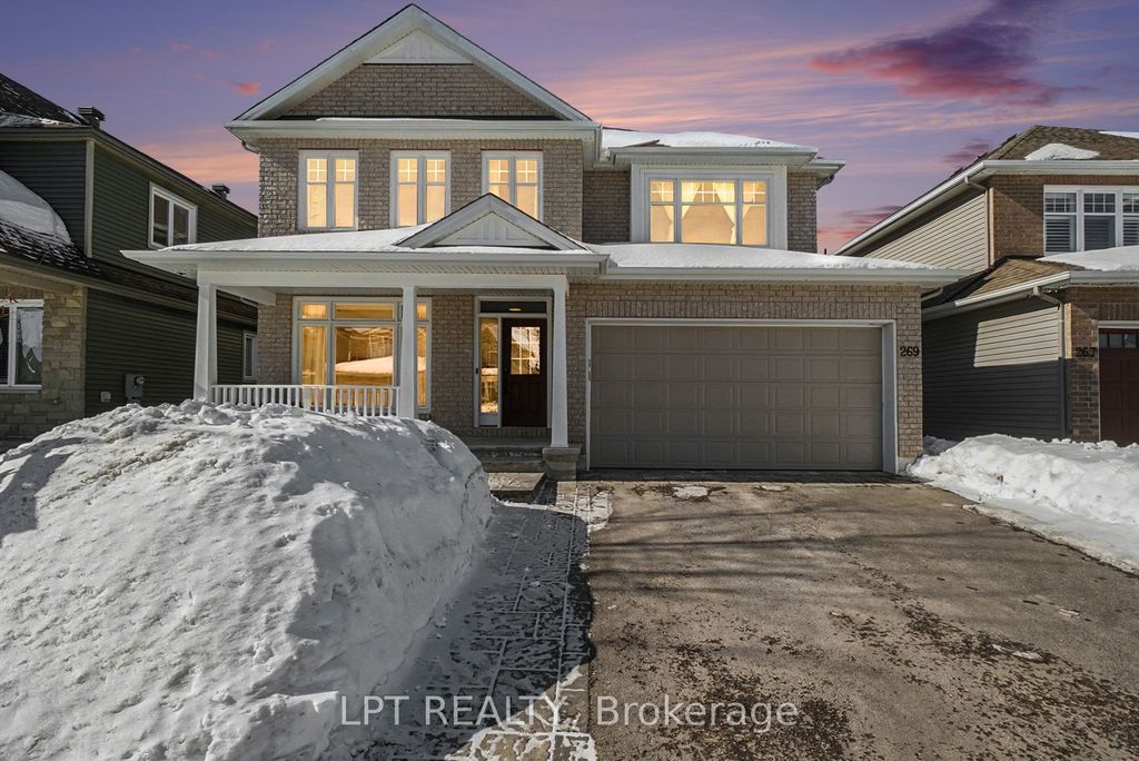 Photo of 269 Gracewood Crescent, Blossom Park - Airport and Area, ON K1T 0J1 (MLS # X13042596)