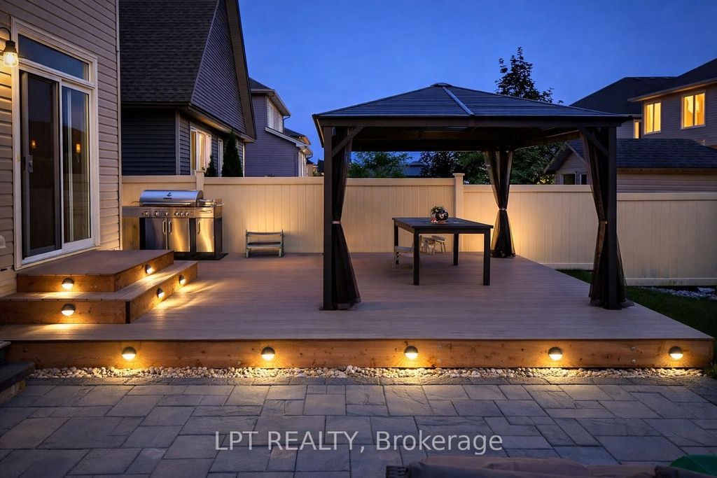 Photo of 269 Gracewood Crescent, Blossom Park - Airport and Area, ON K1T 0J1 (MLS # X13042596)