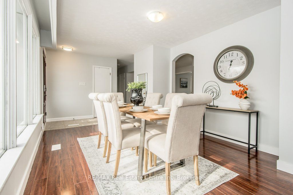 31 Sunnylea Crescent