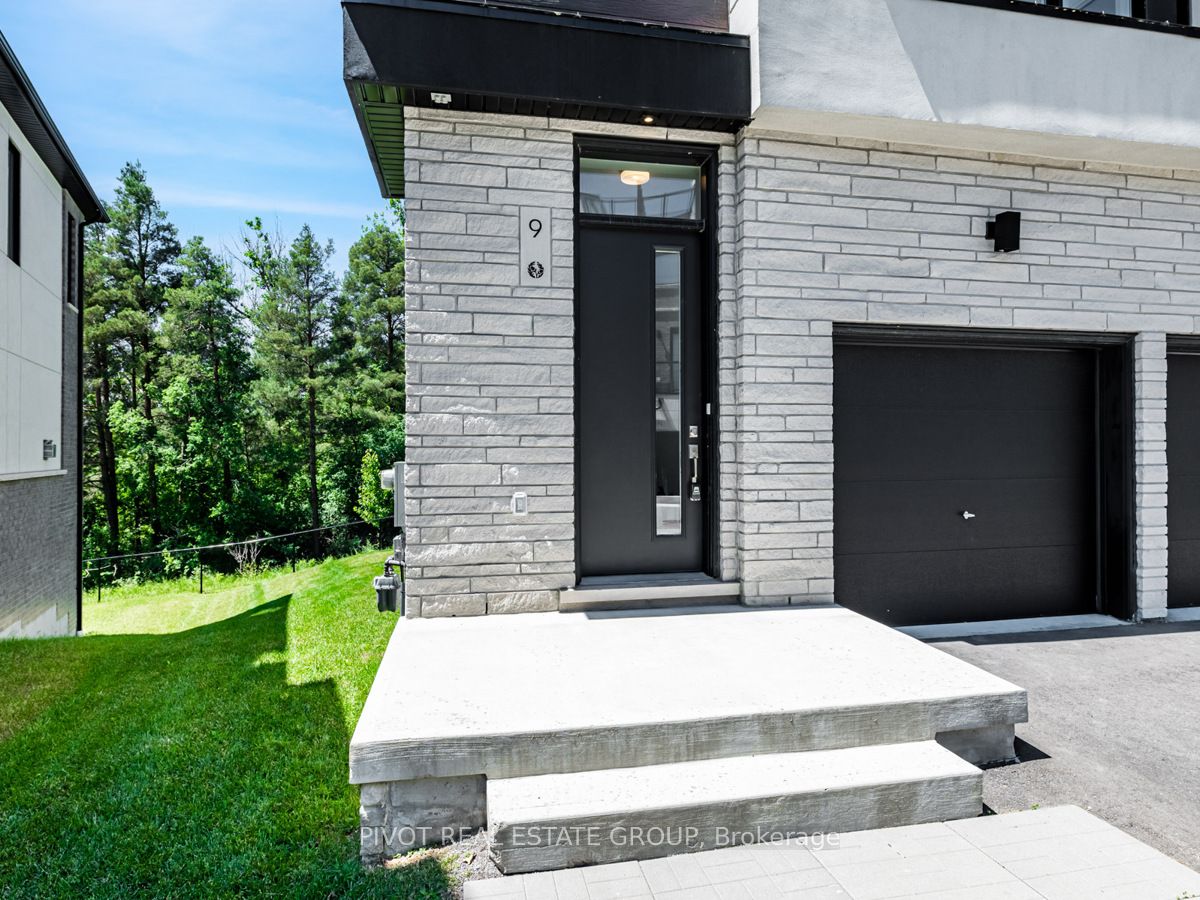 9 Knollview Lane