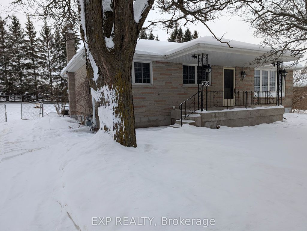 Photo of 103 BRIDGE Street, Selwyn, ON K0L 2H0 (MLS # X12715556)