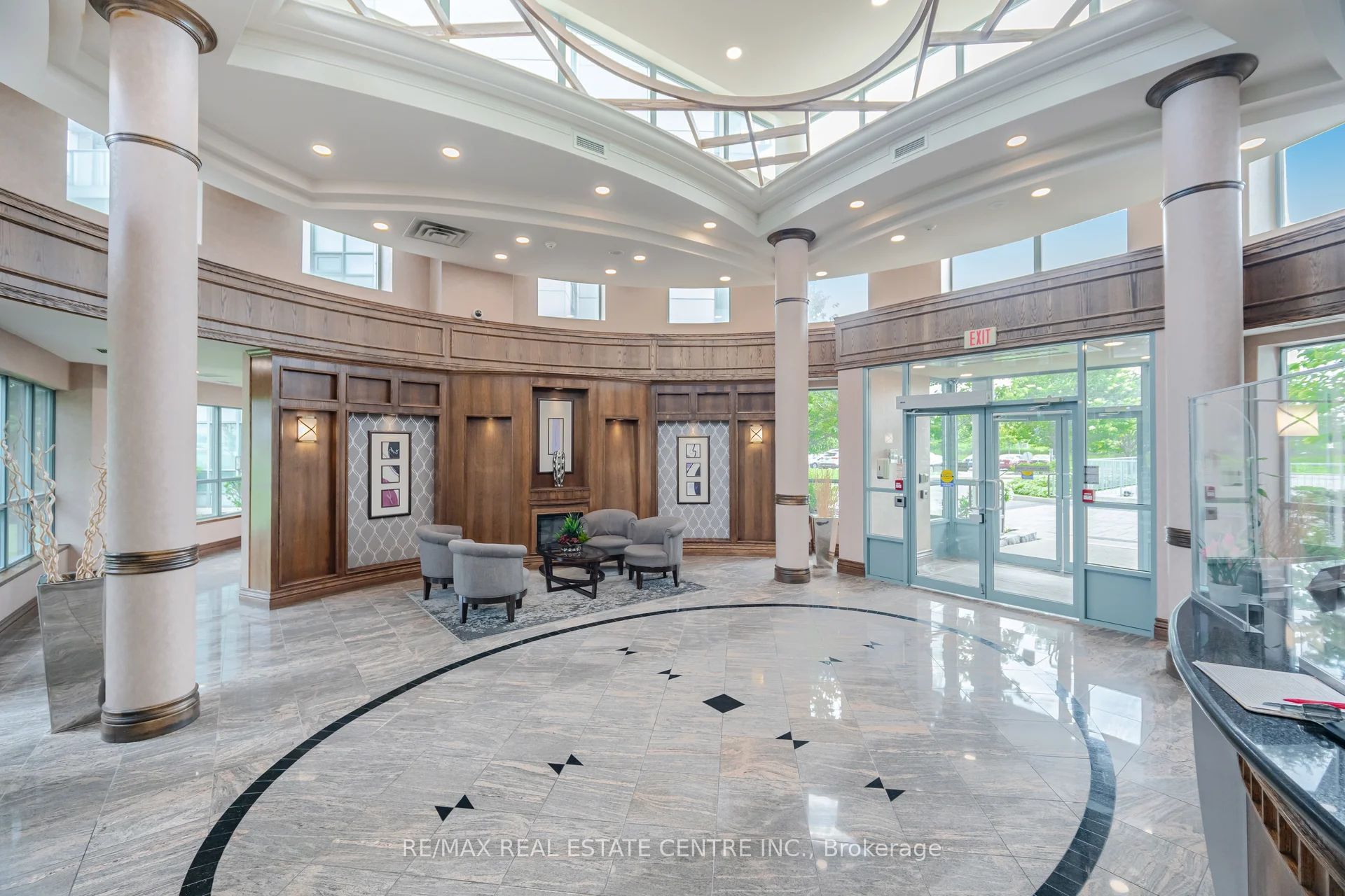 4850 Glen Erin Drive 109