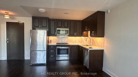 75 Norman Bethune Avenue 113 Richmond Hill ON L4B 0B6