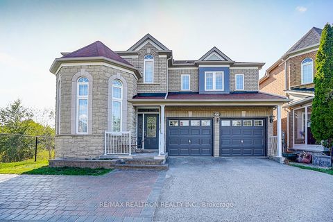 22 Alfred Paterson Drive Main/2nd Markham ON L6E 1K4