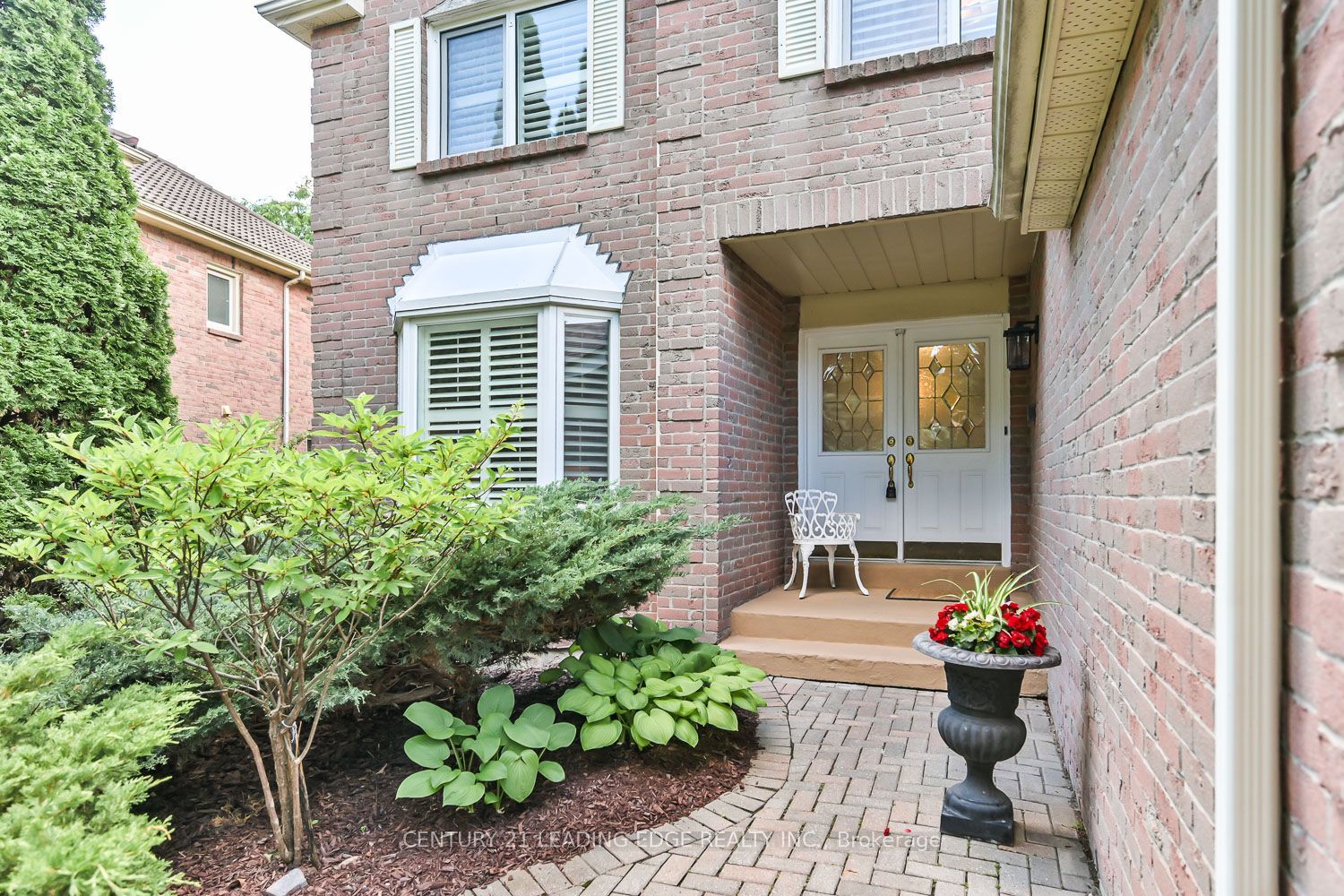 14 Montrose Crescent