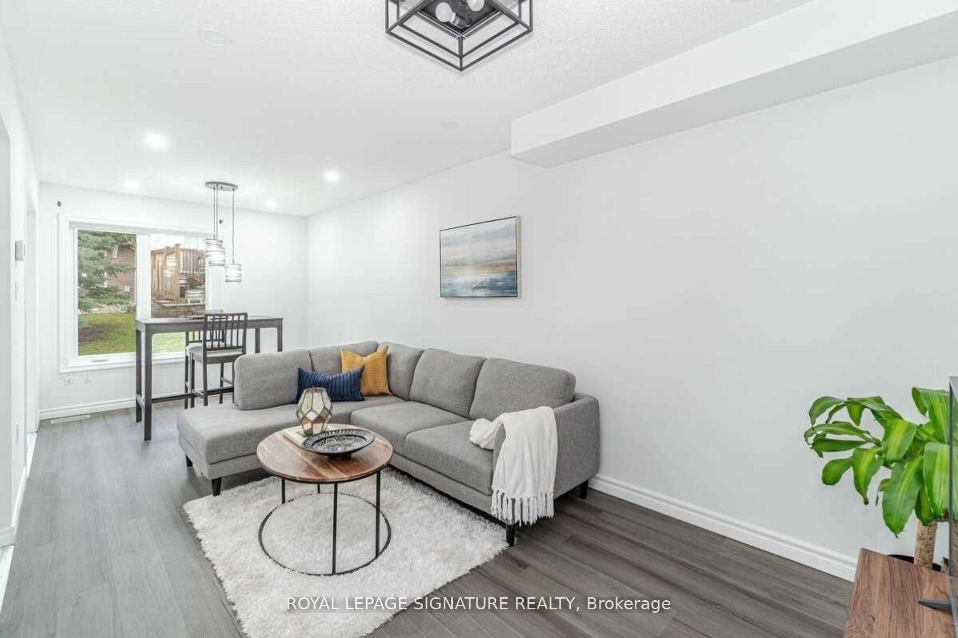 1591 South Parade Court 45