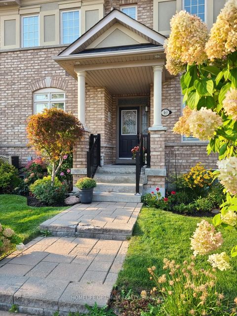40 Outer Banks Drive N Markham ON L6B 0N5