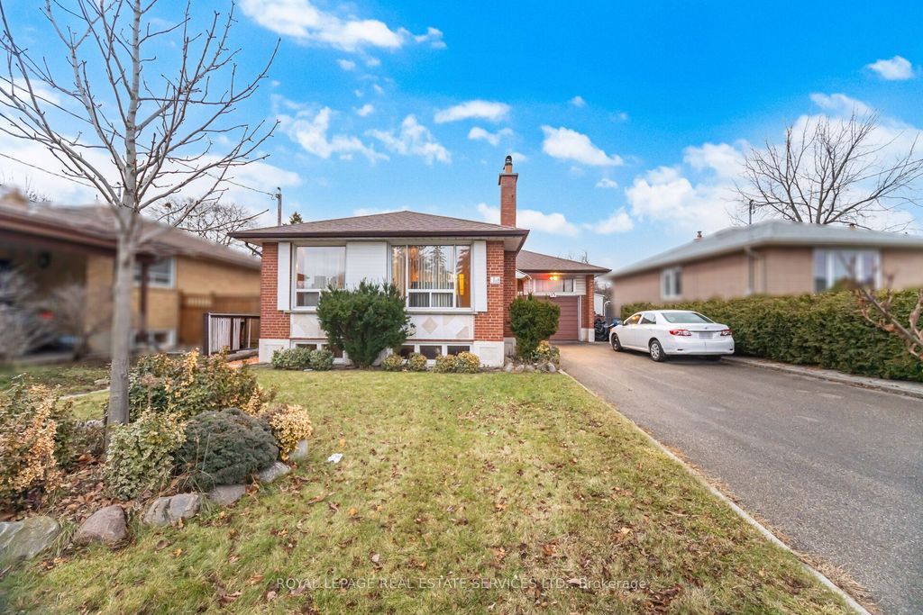 Photo of 15 Stevenharris Drive, Toronto, ON M9C 1T9 (MLS # W12702714)