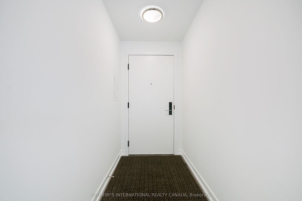 Photo of 270 Dufferin Street #1011, Toronto, ON M6K 0H8 (MLS # W12577086)