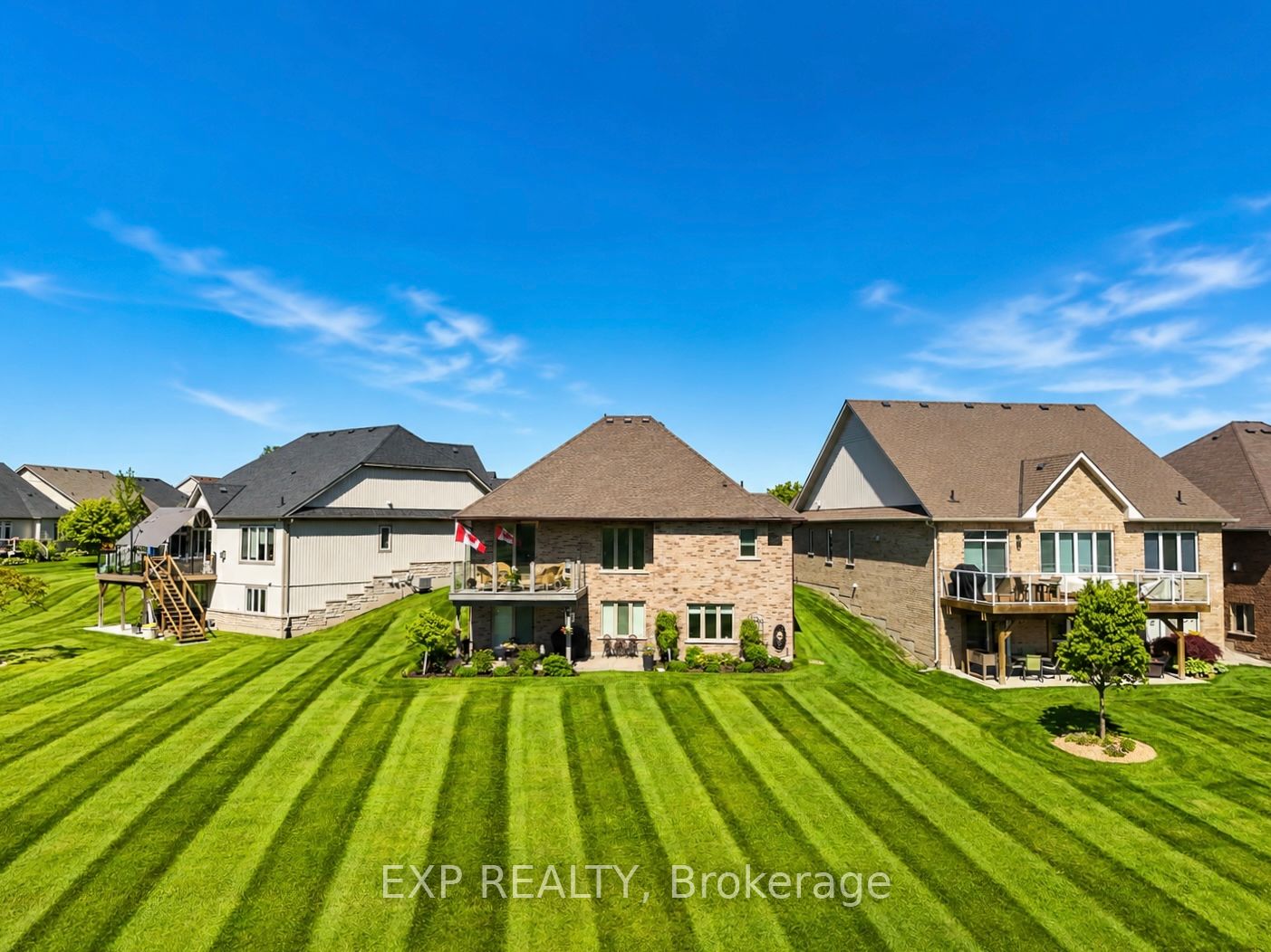 121 Turnberry Trail