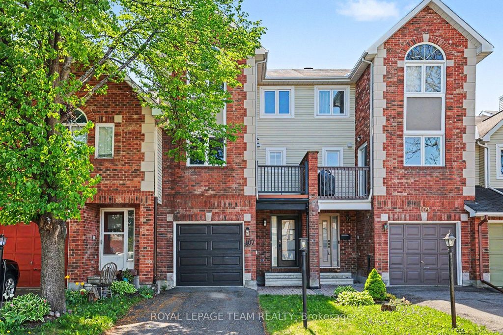 Photo of 107 Woodpark Way, Barrhaven, ON K2J 4C7 (MLS # X13158502)