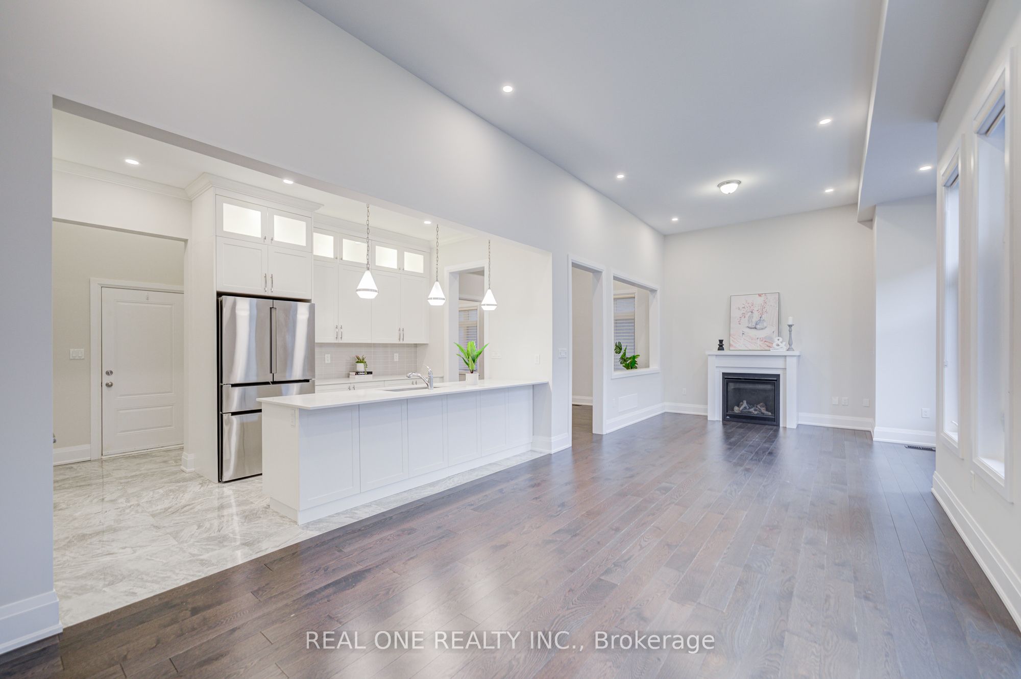 2440 Edward Leaver Trail