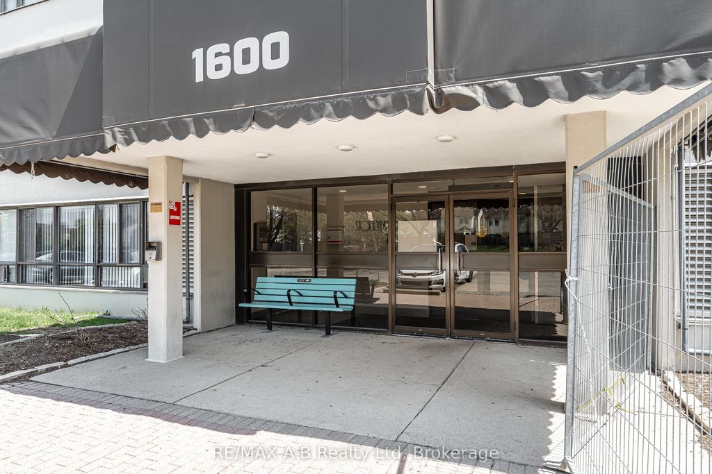 Photo of 1600 Adelaide Street N #301, London North, ON N5X 3H6 (MLS # X13044228)