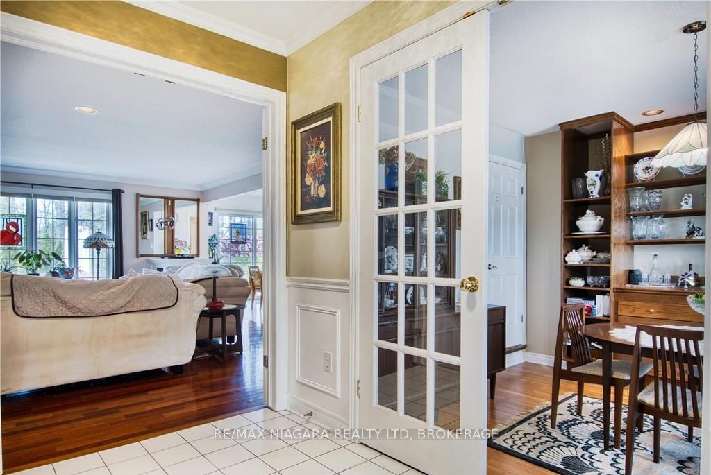 8165 Mount Olive Crescent