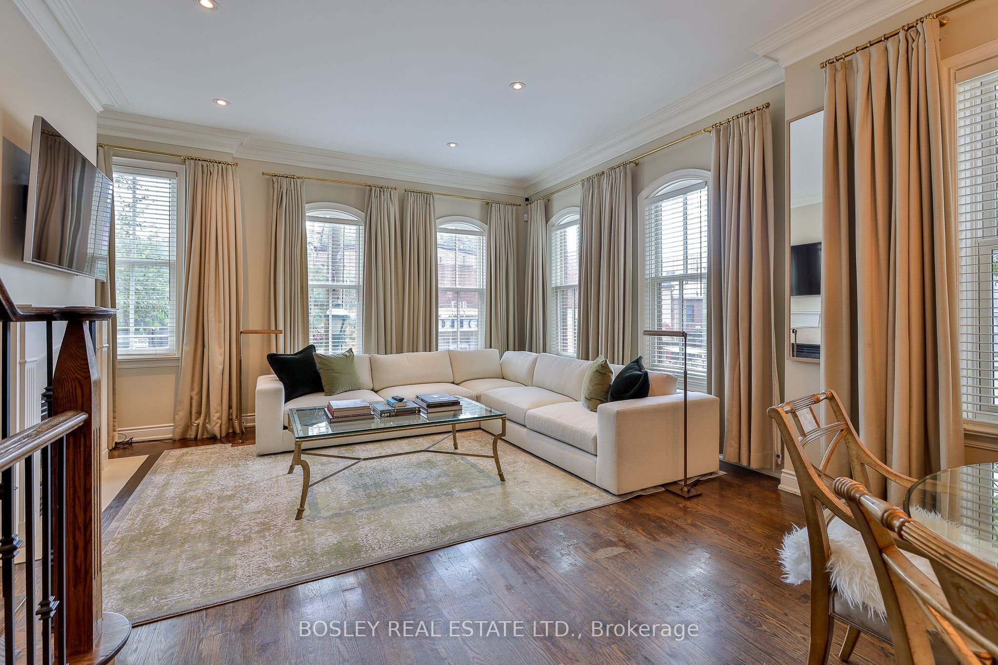 74 Aberdeen Avenue