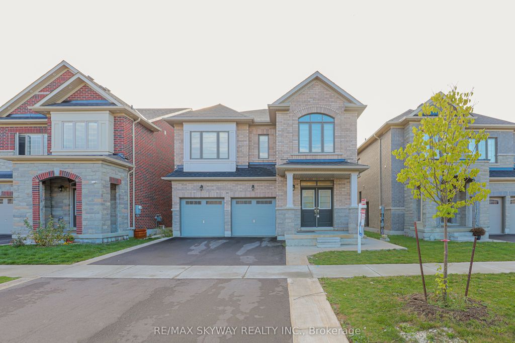 Photo of 379 Valleyway Drive, Brampton, ON L6X 5S7 (MLS # W12452509)