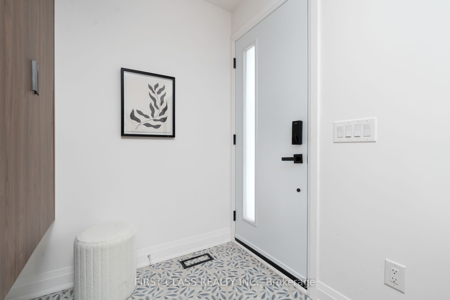 38 Bonnie Brae Boulevard