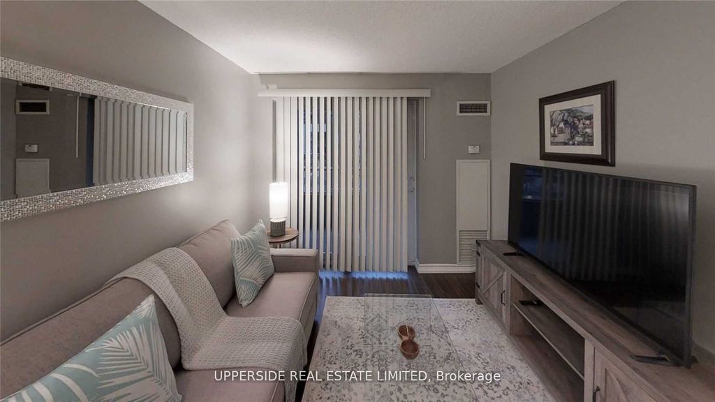 Photo of 250 Wellington Street W #628, Toronto, ON M5V 3P6 (MLS # C12641386)