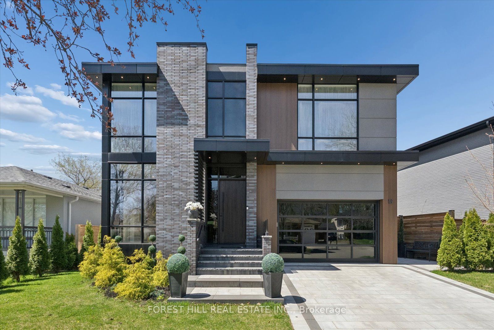 16 Lemonwood Drive