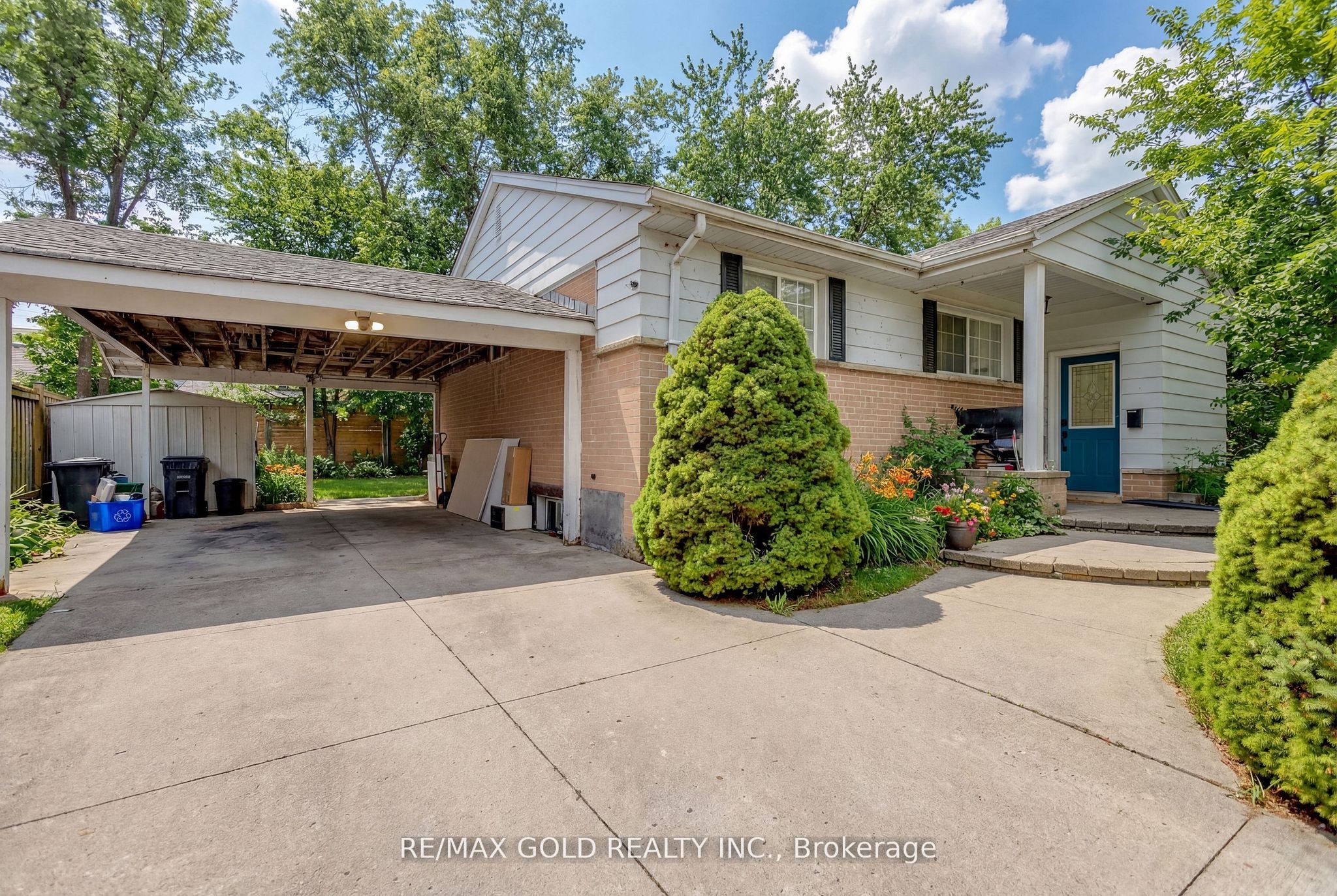 462 Samford Place