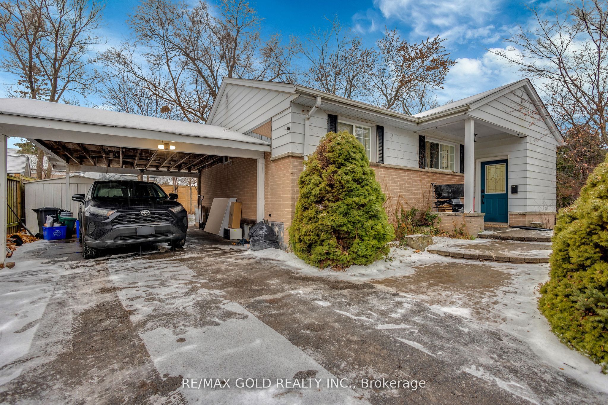 462 Samford Place
