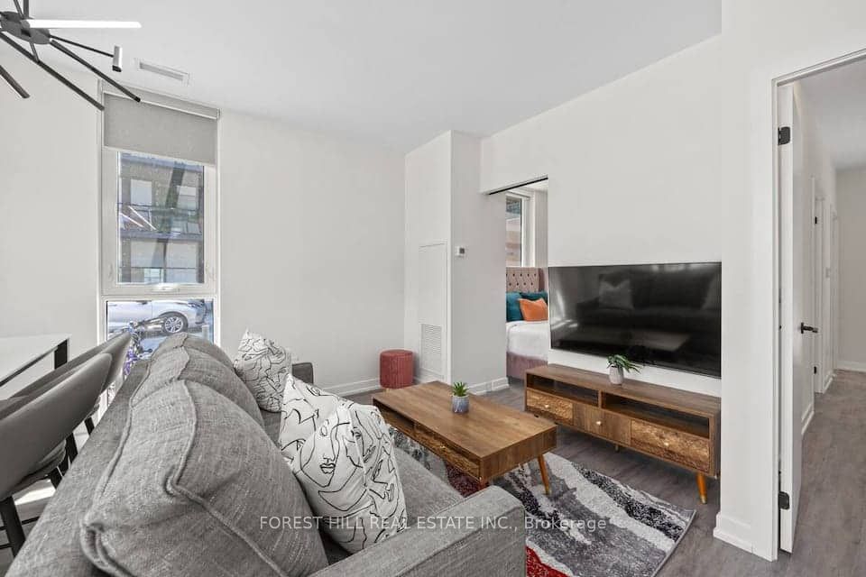 2300 St Clair Avenue W 101