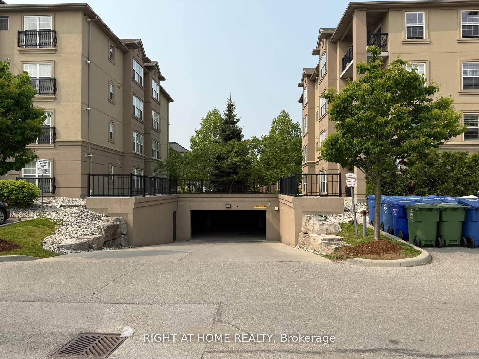 1340 Main Street 206