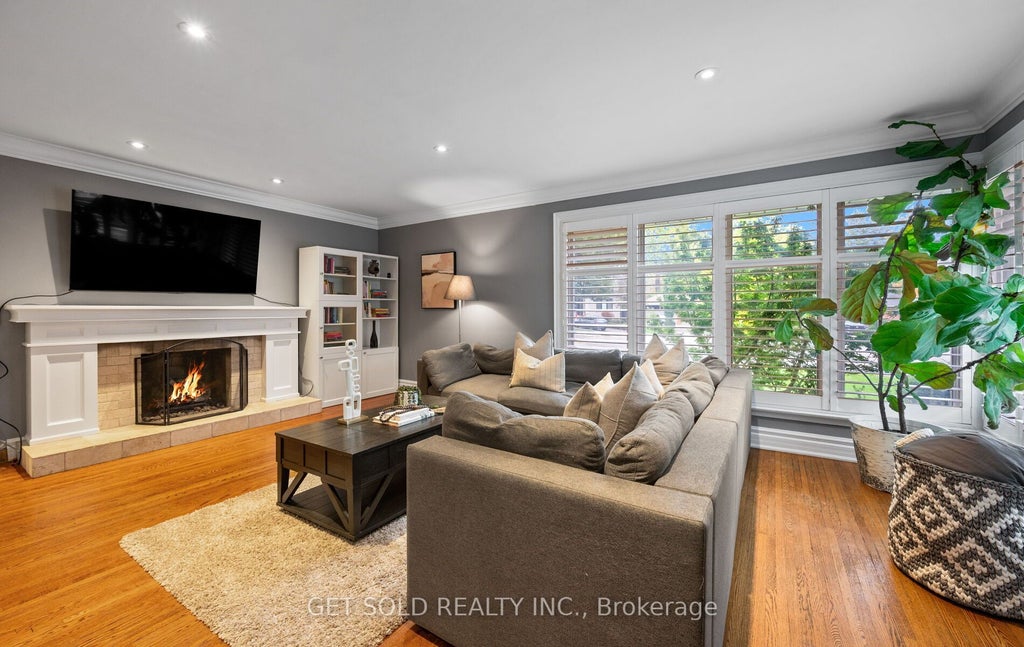 Photo of 136 Prince George Drive, Toronto, ON M9B 2Y2 (MLS # W14086724)