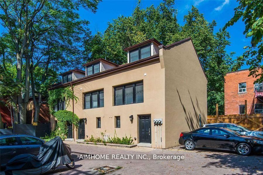 Photo of 360 R Dundas Street E #Ch2, Toronto, ON M5A 2A3 (MLS # C13523940)