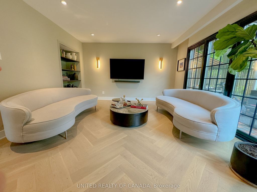 Photo of 178 Three Valleys Drive, Toronto, ON M3A 3L8 (MLS # C12330383)