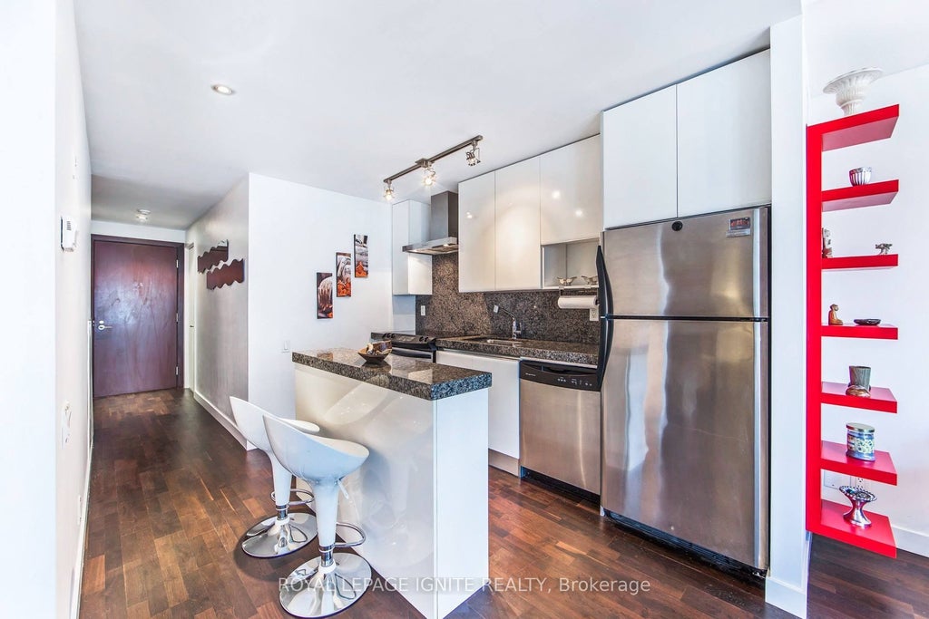 Photo of 75 Portland Street #406, Toronto, ON M5V 2M9 (MLS # C13558860)