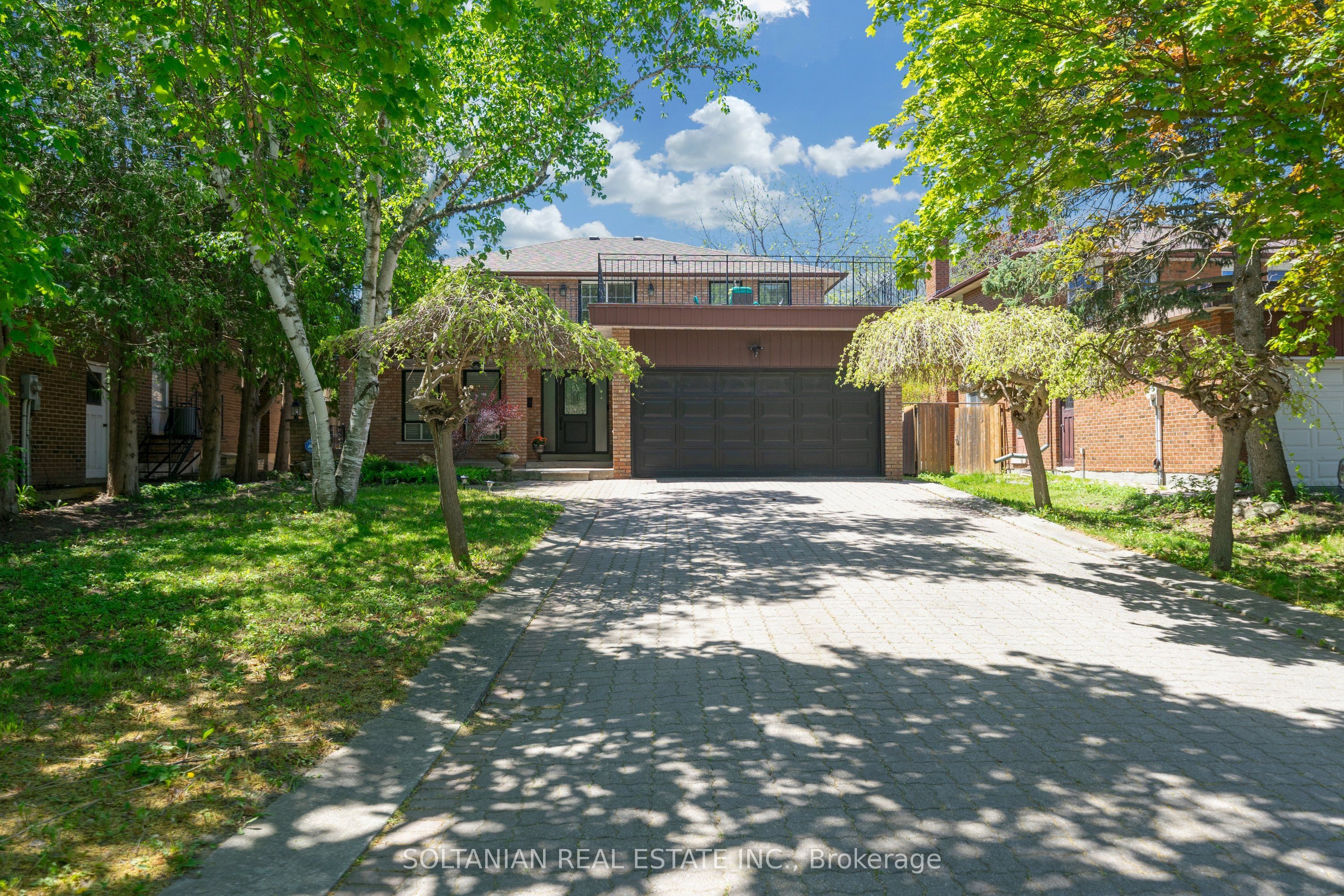 12 Dorian Place