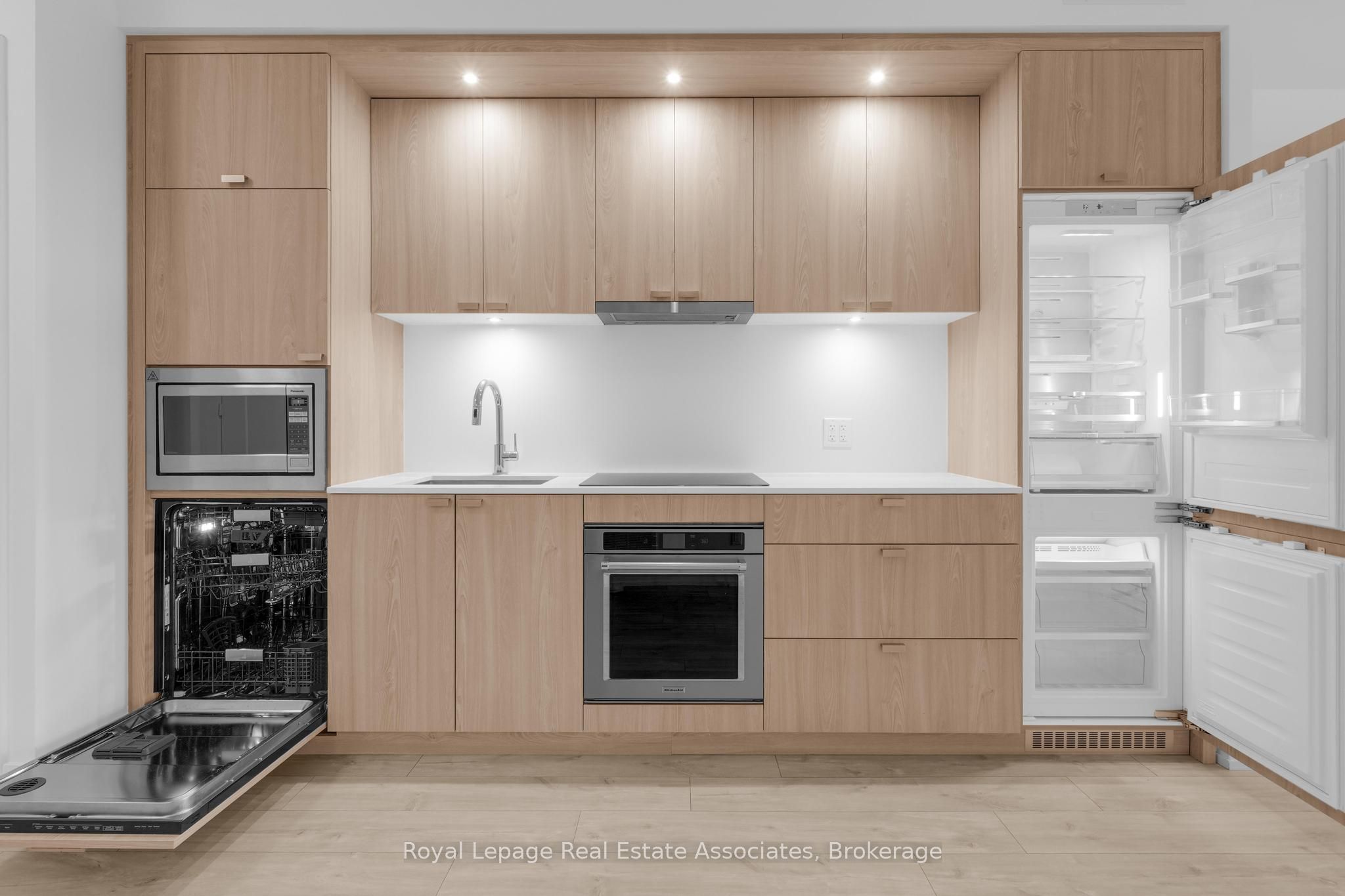 259 The Kingsway N/A 611