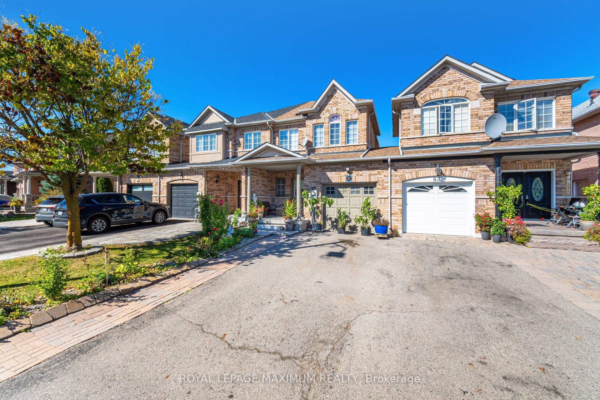 85 Ronan Crescent