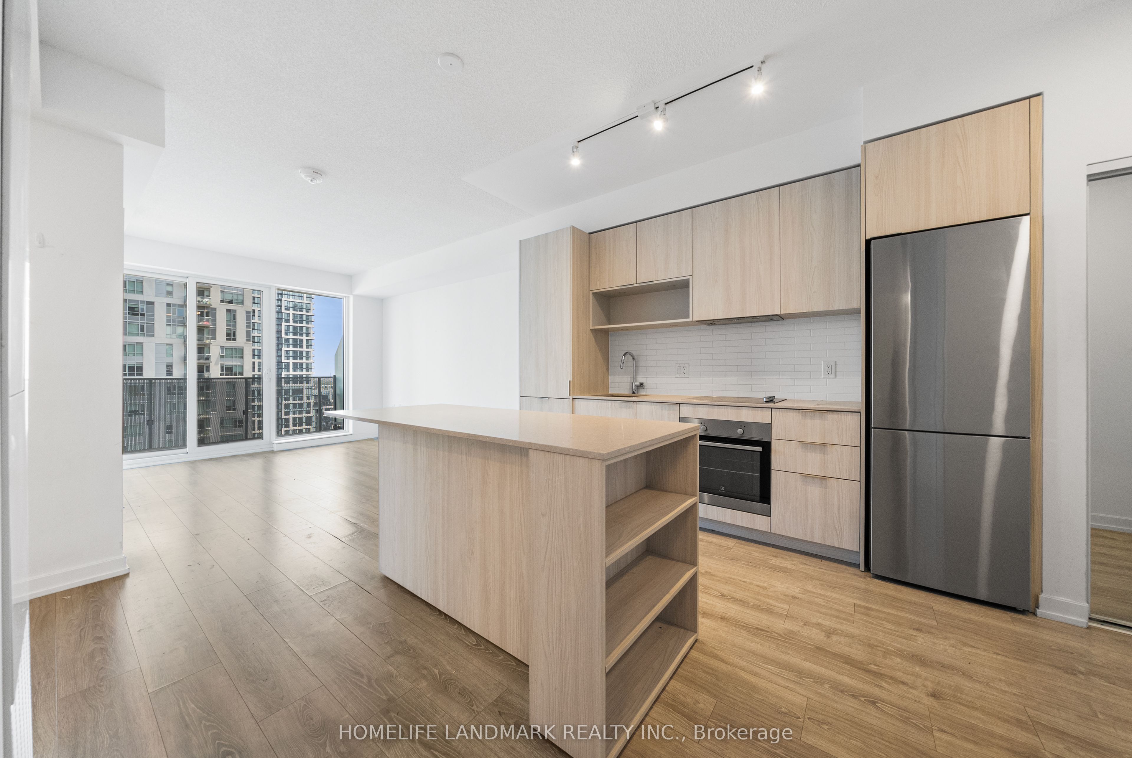 20 TUBMAN Avenue 1507