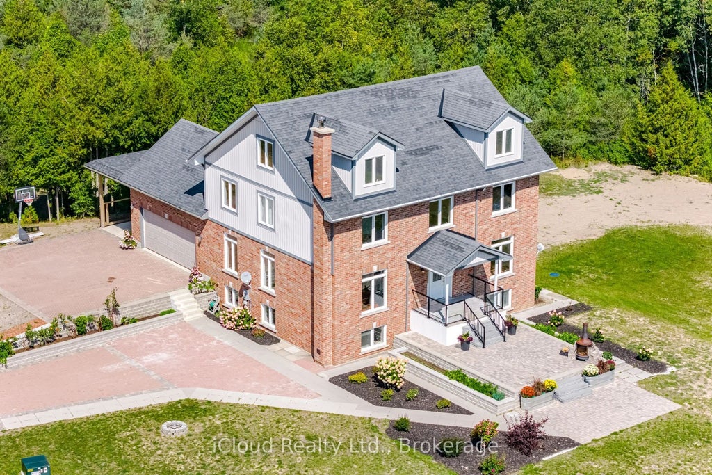 Photo of 346195 15th Side Road, Mono, ON L9W 6R9 (MLS # X13028630)