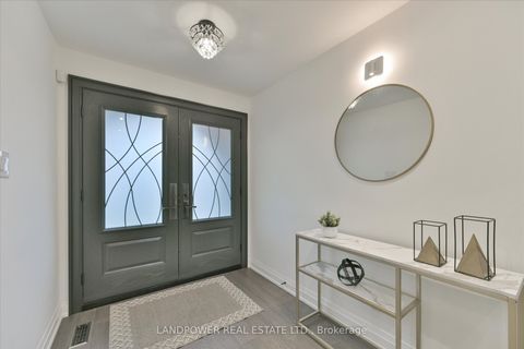 14 Carlton Road Markham ON L3R 1Z2