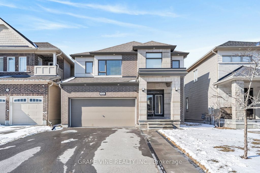 Photo of 908 Pedigree Street, Stittsville - Munster - Richmond, ON K2S 0Y5 (MLS # X12986036)