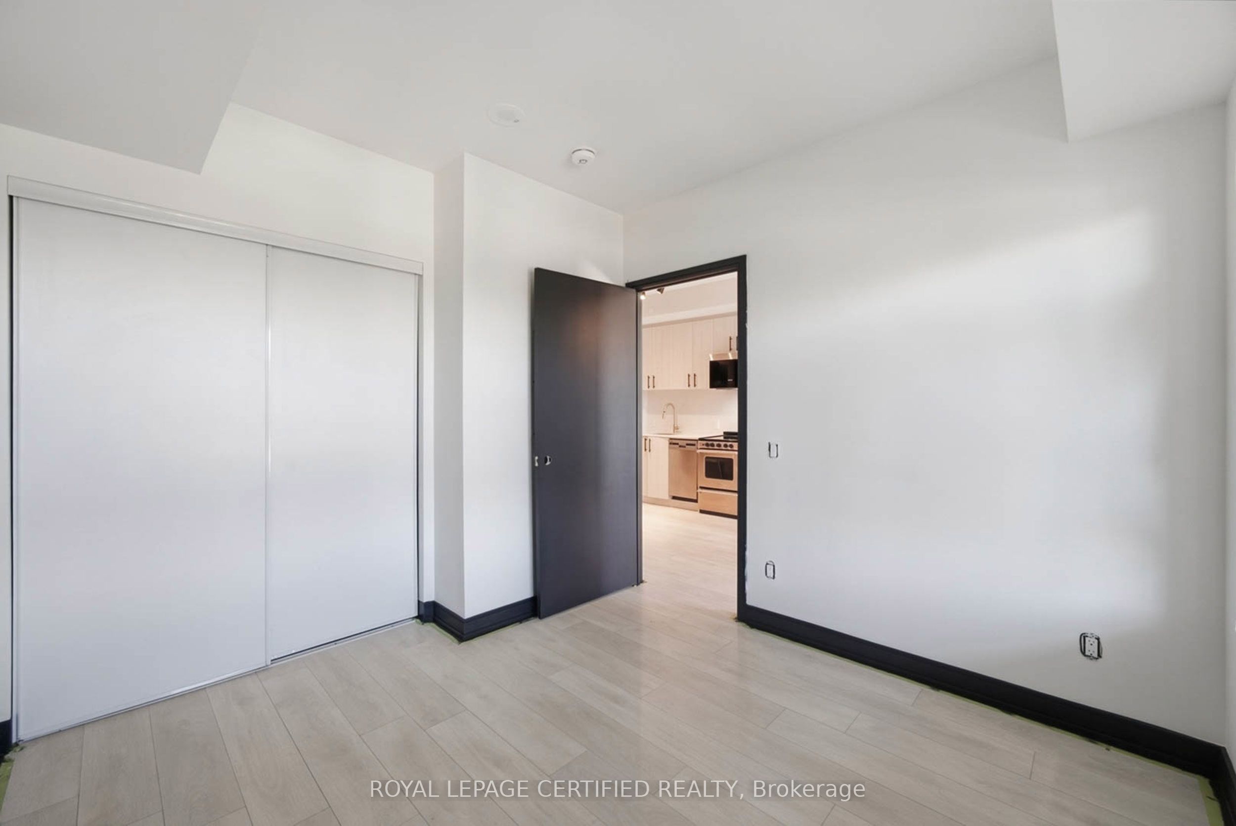 8010 Derry Road 212