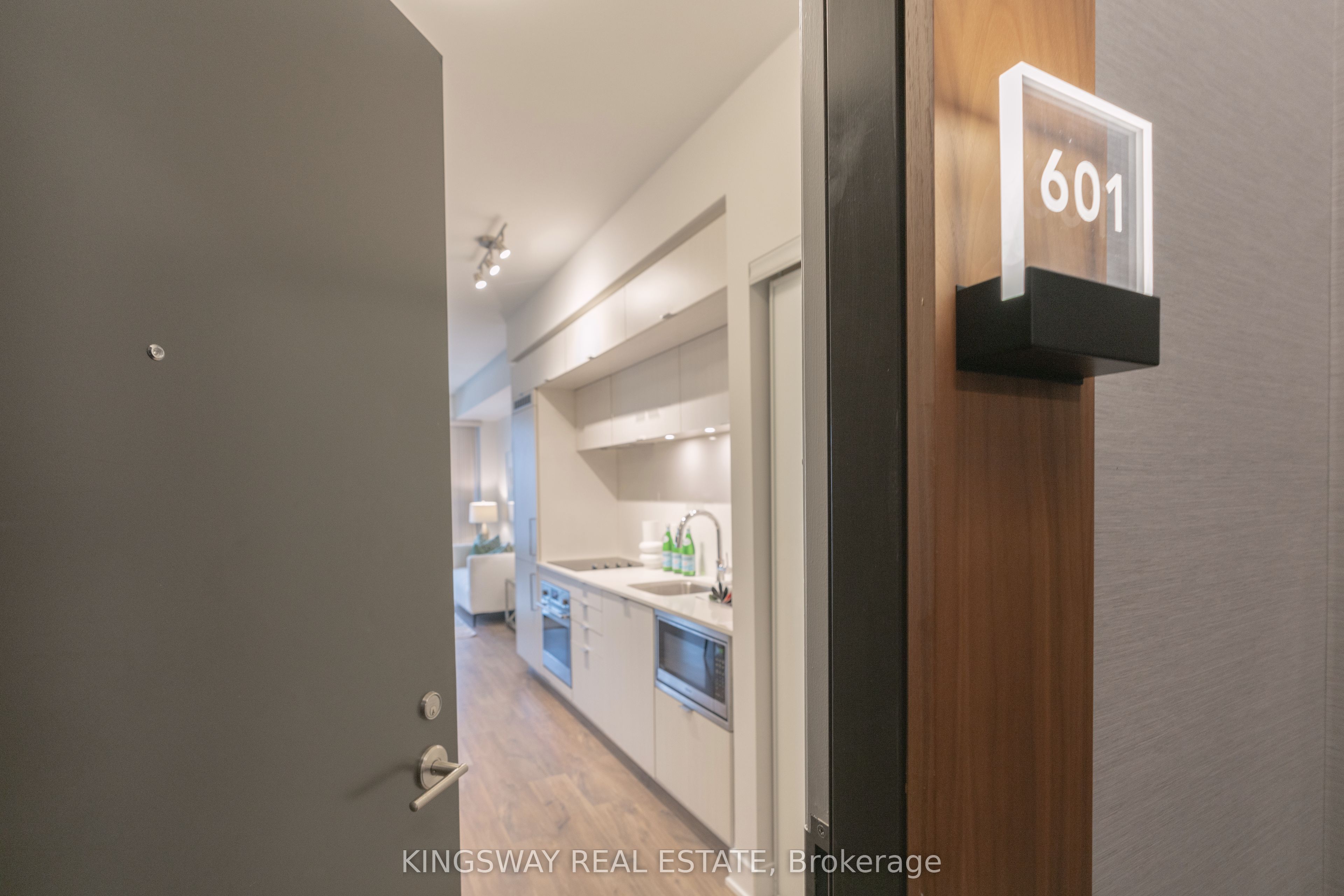 38 Cameron Street 601