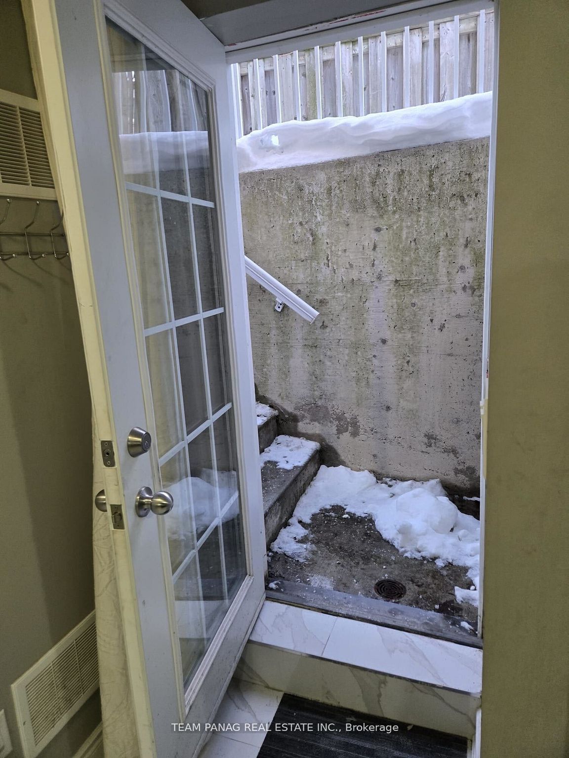 4 Meadow Bush Court Basement