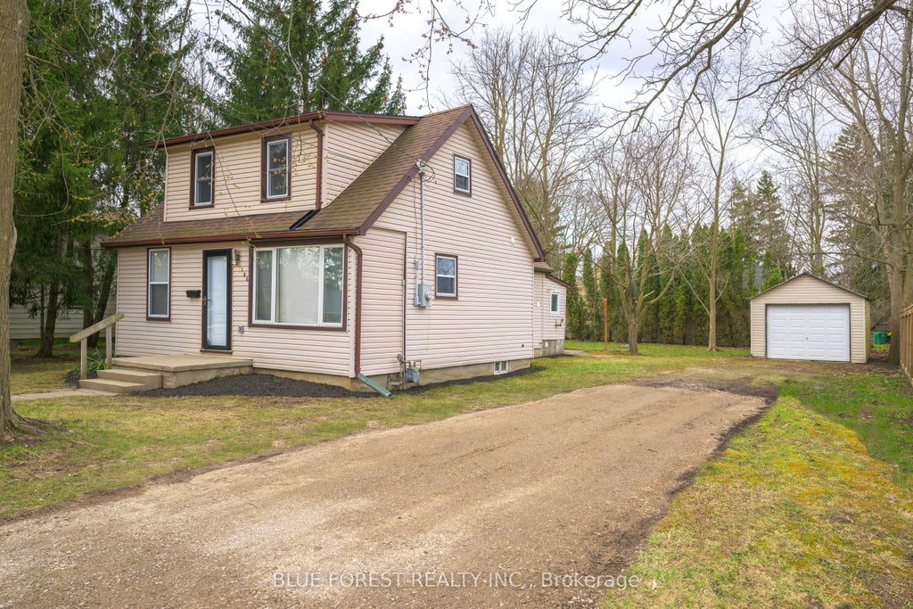 Photo of 186 VICTORIA Street, Southwest Middlesex, ON N0L 1M0 (MLS # X13722902)